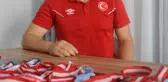 Beden eğitimi öğretmeni milli hentbolcu ikinci kez yurt dışına transfer oldu
