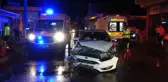 İki otomobil çarpıştı : 3 yaralı