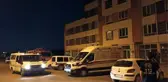 Arkadaşının evine havalandırma boşluğundan girmek isteyen genç, sıkıştığı yerde öldü