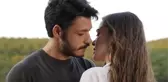 Bensu Soral ve Kubilay Aka, final kararı alan Cam Tavanlar dizisi için veda paylaşımı yaptı