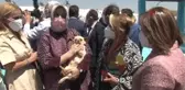 Emine Erdoğan, ses telleri kesilen köpeği Yonca Evcimik'e emanet etti