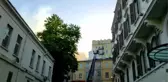 Son dakika: Beyoğlu'nda bir yabancı özel okulun çatısında çıkan yangın söndürüldü