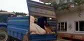 Son dakika haberi! Yangının sıçradığı Karatepe Köyü'ndeki kilim evi boşaltıldı