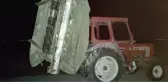 Traktöre çarpan otomobilin sürücüsü öldü