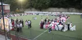İKİZDERE'DE PANDEMİDE FUTBOL SAHASINDA DÜĞÜN