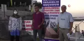 Katledilen Romanların anısına Meriç Nehri'ne çiçek bırakıldı