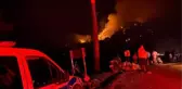 SEYDİKEMER'DEKİ YANGINDA ALEVLER KONTROL ALTINA ALINDI