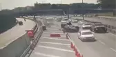Avrasya Tüneli girişinde takla atan otomobilin sürücüsü ağır yaralandı