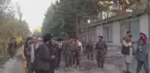 Taliban Afganistan'da bir vilayet merkezini daha ele geçirdiAfgan hükümeti, son 24 saatte 2 vilayet merkezinde kontrolü kaybetti