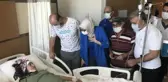 BALIKESİR - Vali Şıldak yolcu otobüsü kazasında yaralananları ziyaret etti