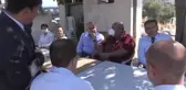 Son dakika... Bakan Karaismailoğlu, yangından etkilenen mahalleleri ziyaret etti