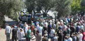 Son dakika haberi: OTOBÜS KAZASINDA ÖLEN ÇİFT DİKİLİ'DE TOPRAĞA VERİLDİ