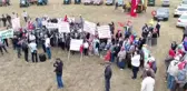 Sivas'ta çiftçiler traktörlerini Kaz gölünü korumak için sürdü