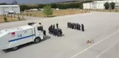 AA'nın savaş muhabirliği eğitiminde kursiyerler toplumsal olaylarda nasıl davranacaklarını deneyimledi
