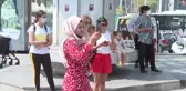 Türkiye Böbrek Vakfı, su tüketiminin önemine dikkati çekmek için vatandaşlara broşür dağıttı