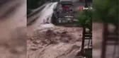 Dere taşınca sel yaşandı, o anlar kamerada