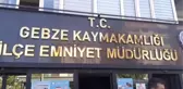 Son dakika haberleri... Bıçaklı kavgada iki komşularını öldürdükleri iddiasıyla yakalanan anne ile oğlu adliyede