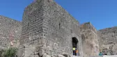 Diyarbakır Surları'ndaki restorasyonu tamamlanan tarihi Yenikapı 79 yıl sonra yerine takıldı