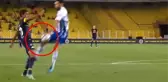 Fenerbahçe-Helsinki maçının hakemi sarı-lacivertli taraftarları çıldırttı! Tepkiler çığ gibi büyüyor