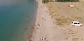 Serinlemek isteyenler Van Gölü sahillerine akın etti