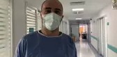 Hemşire oğlunun ısrarına rağmen aşı olmayan Kovid-19 hastası 