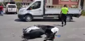Motosiklet ile otomobil çarpıştı: 1 yaralı