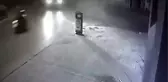 MİNİBÜS, YARALI İLE YARDIMINA KOŞAN 3 KİŞİYE ÇARPTI