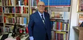 Noterlikten emekli oldu Atatürk Kütüphanesi kurdu
