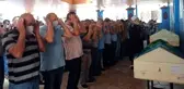 Köy dönüşü ölüme yakalanan çift gözyaşlarıyla uğurlandı