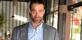 Sarp Levendoğlu, kendisinden 15 yaş küçük Naz Çağla Irmak'la aşk yaşamaya başladı