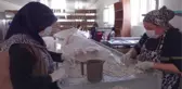 AFYONKARAHİSAR - Ev kadınları kooperatif aracılığıyla gelir elde ediyor