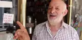 Bu yazıyı astıktan sonra cirosu arttı...