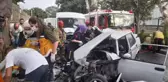Son dakika haberi: BAKIRKÖY'DE KAZA SONRASI CADDE SAVAŞ ALANINA DÖNDÜ: 4 YARALI