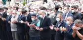 Son dakika haberleri | Cumhurbaşkanı Erdoğan, Güneysu'da cenaze törenine katıldı