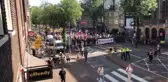 AMSTERDAM - Hollanda'da binlerce gösterici aşı zorunluluğunu ve Kovid-19 önlemlerini protesto etti
