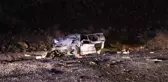 Hafif ticari araçla otomobilin çarpışması sonucu 2 kişi hayatını kaybetti