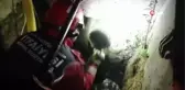 Su kanalına düşen yavru köpek kurtarıldı