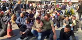 Vezirköprü'de vatandaşlardan kaymakamlık önünde oturma eylemi