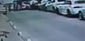 Amca yeğen arasındaki alacak verecek kavgası kanlı bitti... Cinayet anı kameraya böyle yansıdı