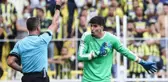 Fenerbahçe, Sivasspor maçını yöneten Halis Özkahya ve ekibi için sert mesaj paylaştı