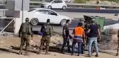 Son dakika haber! İsrail askerleri yaraladıkları Filistinliye sağlık personelinin müdahalesini engelledi