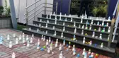 Kosova'da muhalefetten biberonlu Covid-19 protestosu