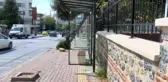 ÜSKÜDAR'DA GÖRME ENGELLİLERE OTOBÜS DURAĞI ENGELİ