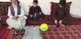 ????KABİL - ABD uçağından düşen Afgan milli futbolcunun ailesi pilotların yargılanmasını istiyor
