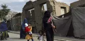 Taliban, kadına verdiği sözü çabuk unuttu: Evden çıkmayın