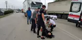 Kamyonet ile motosiklet çarpıştı; 2 yaralı