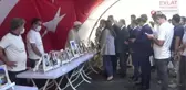 Sur İlçe Kaymakamı Çiftçi'den evlat nöbetindeki ailelere destek