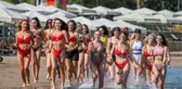 40 farklı ülkeden Antalya'ya gelen kraliçe adayları denizin keyfini çıkartıyor