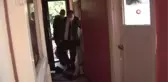 Eyüpstultan'da aşı randevusu gelen vatandaşlara kaymakamdan ziyaret