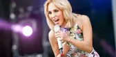 İçtiği ilaç nedeniyle hastanelik olan Sertab Erener, konserlerini iptal etmek zorunda kaldı